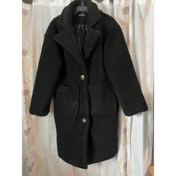 PrettyLittleThing Black Borg Longline Coat - Picture 1 of 3